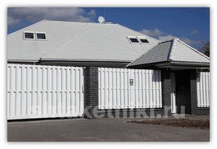 Фото белого забора из штакетника в Уральске